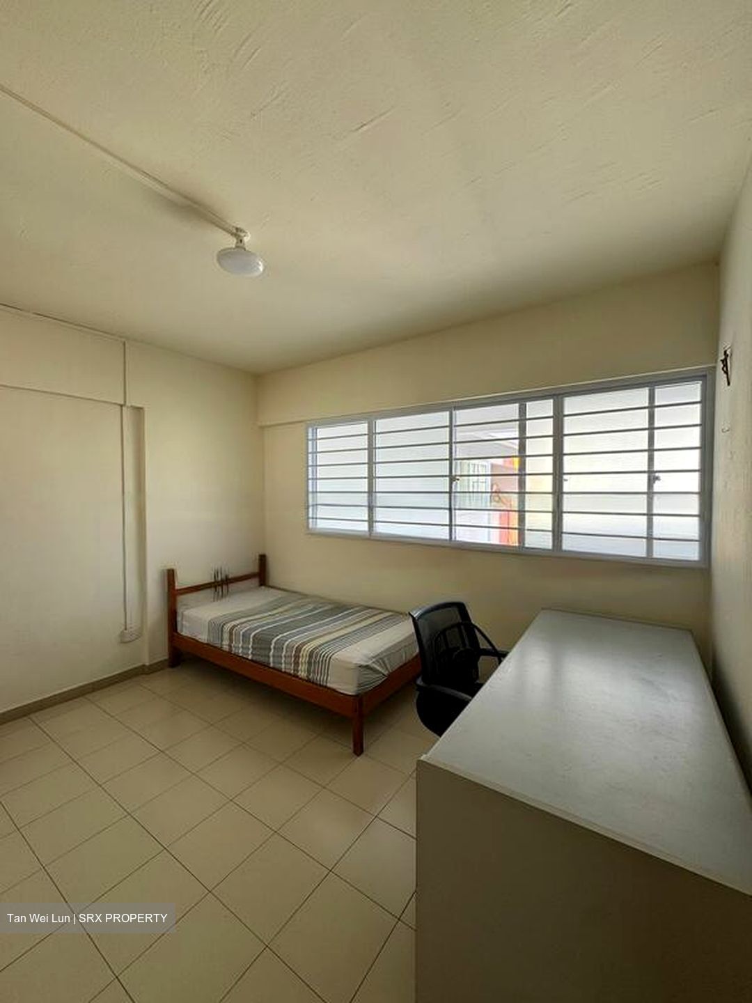 Blk 427 Sun Plaza View (Tampines), HDB Executive #460816951